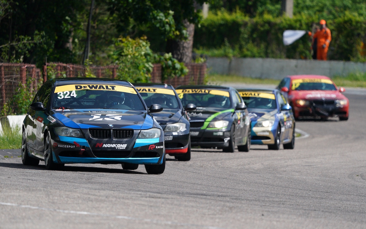 Bmw 325 Cup1