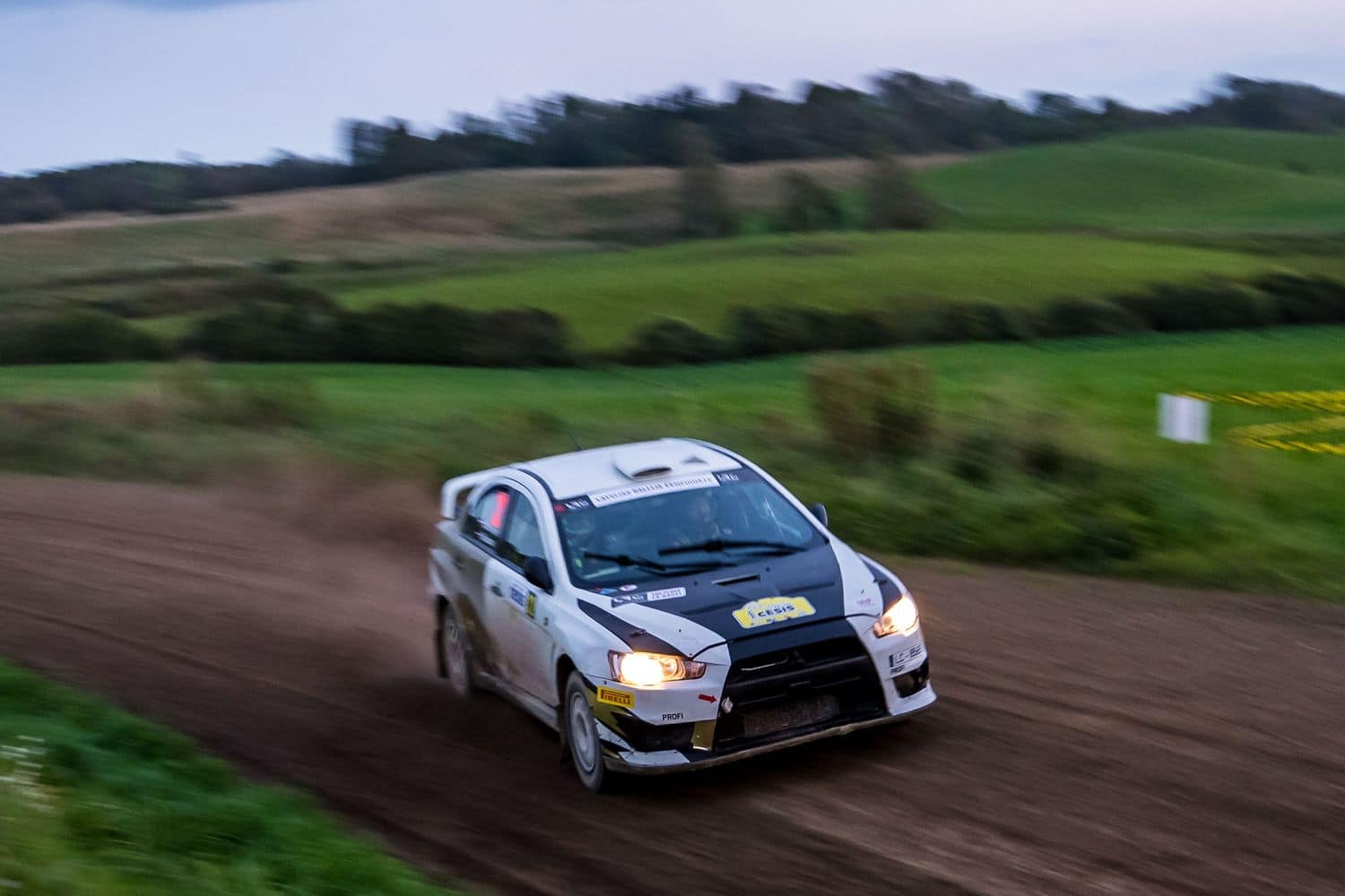 2025 09 23 F4 Aleksandrs Jakovļevs Valerijs Maslovs LrČ3 © Latvijas Rallija Čempionāts