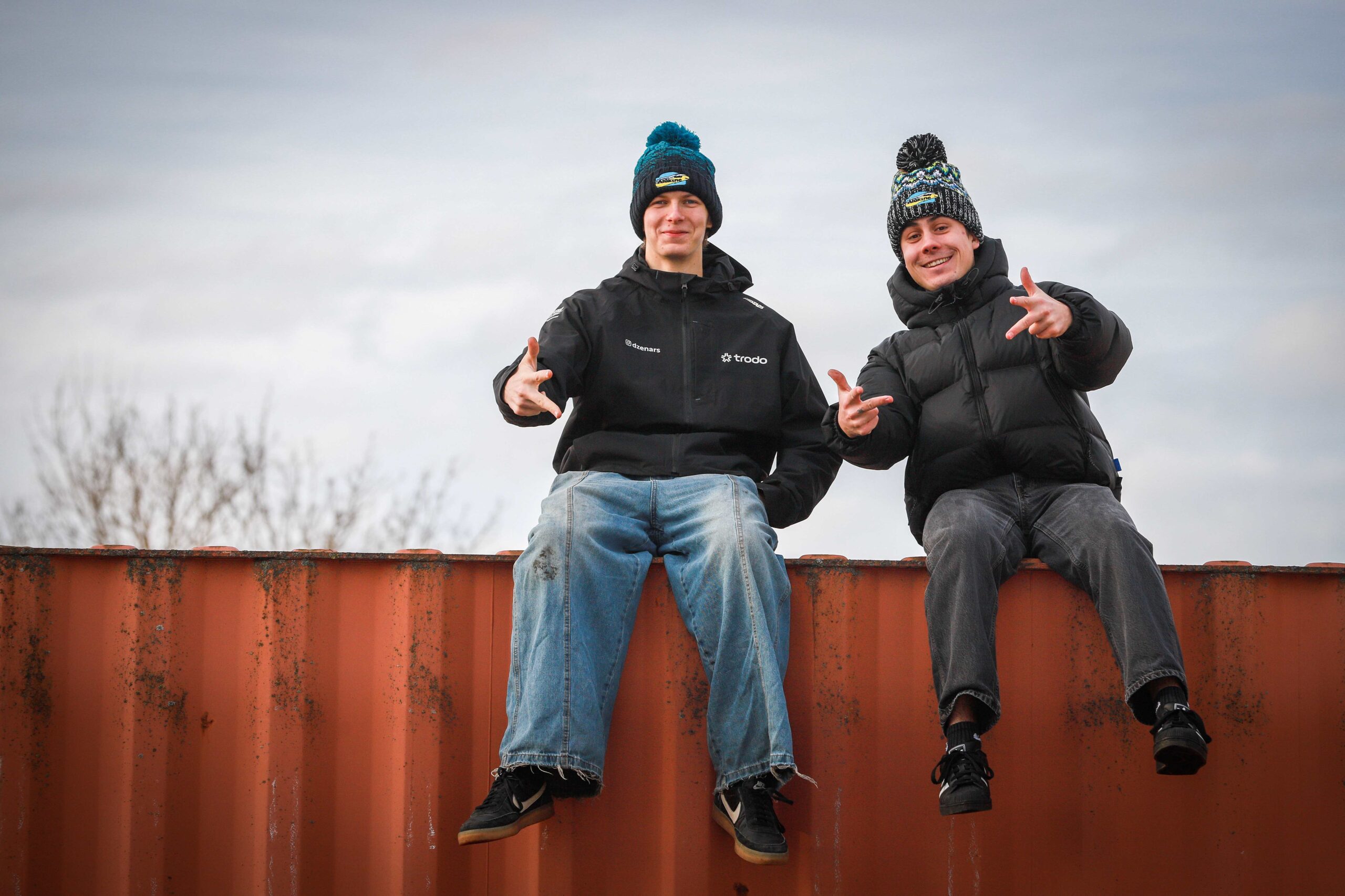 Dzenitis Foto Robert Sivars Hd