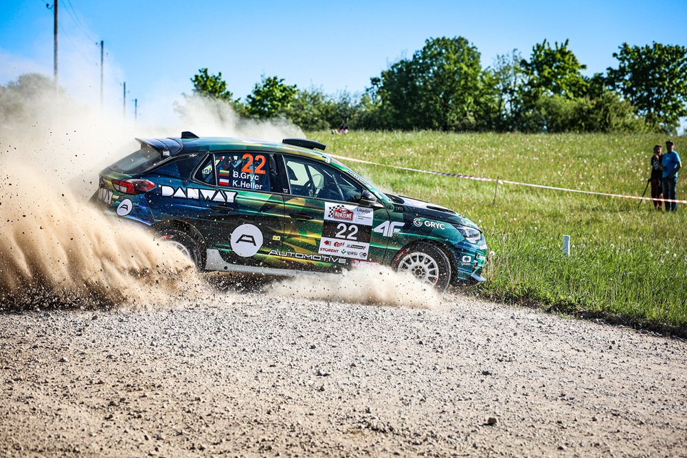 Rallykurzeme Fotodace Janova Gryc
